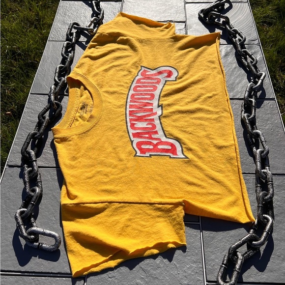 Backwoods Cut Croptop - Picture 1 of 4